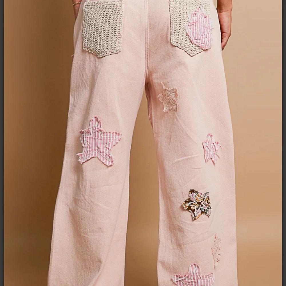 POL Blush Pink Wide-Leg Star Appliqué Pants - Picture 2 of 8